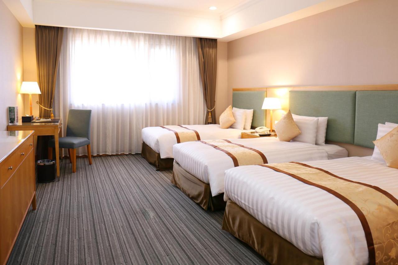 Fushin Hotel - Tainan Exterior photo